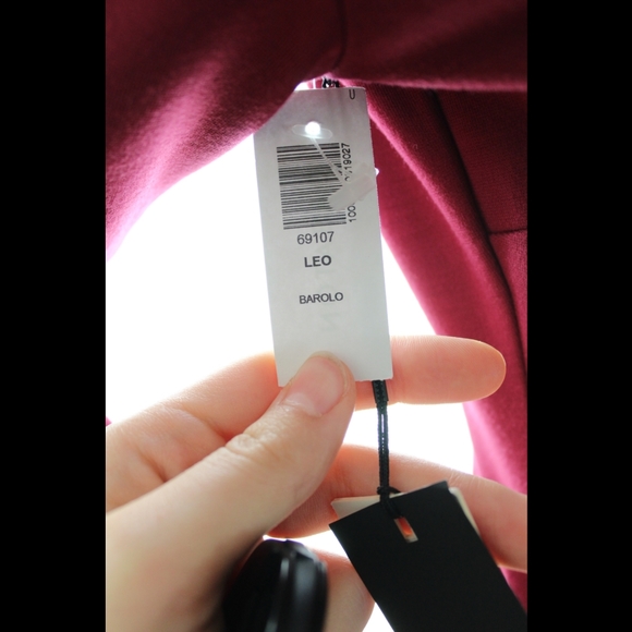 NWT Babaton v-neck bodycon dress. - Picture 4 of 6